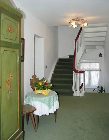 Oasi Hotell 2*